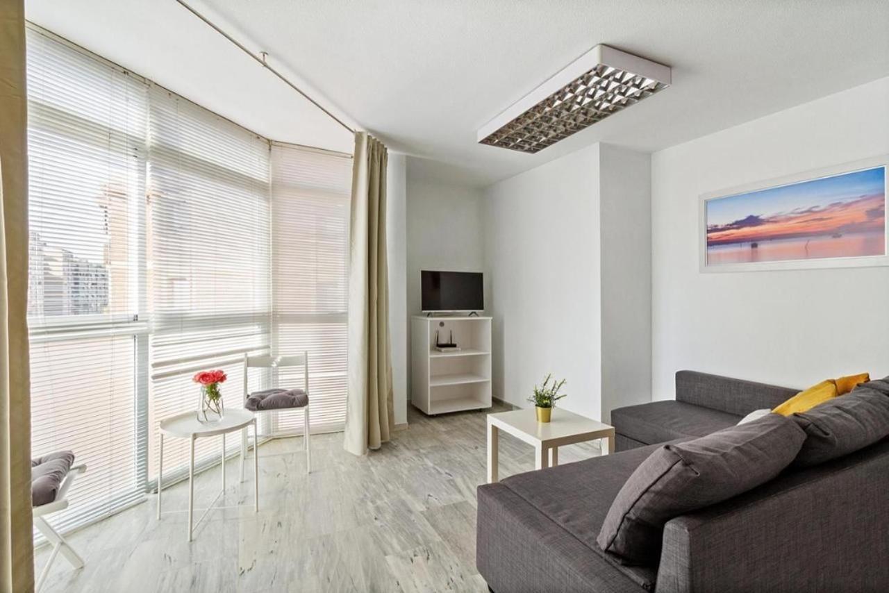 Apartamento Luminoso Cuarteles By Greensol Homes Málaga Exteriör bild